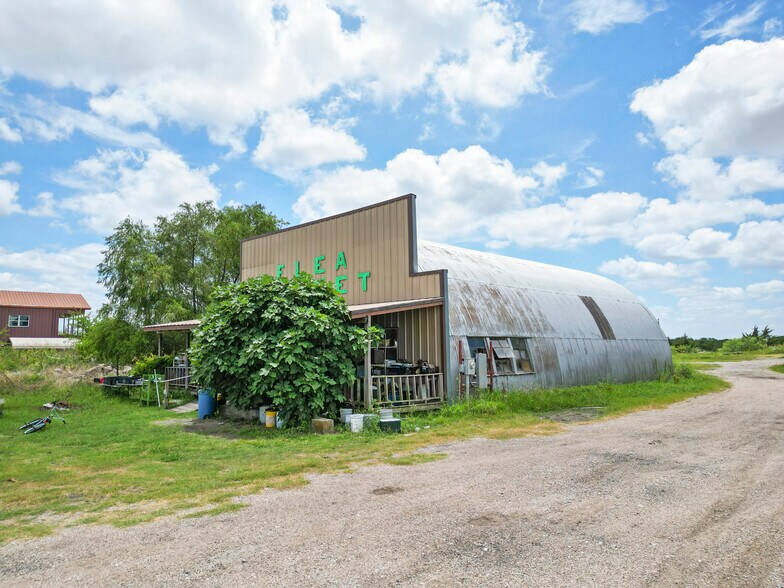 More Photos Of 5608 S Interstate Highway 45 W, Corsicana Land For Sale