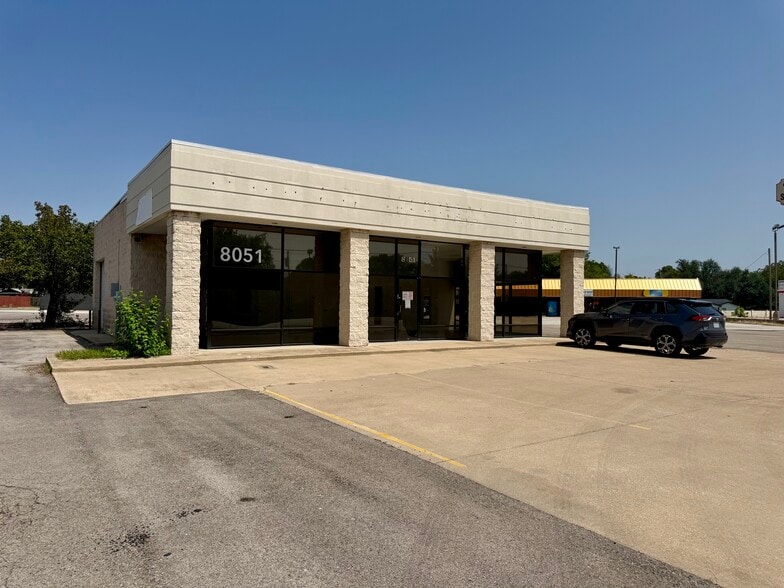 More Photos Of 8051 Boulevard 26, North Richland Hills Mixed Retail For Sale