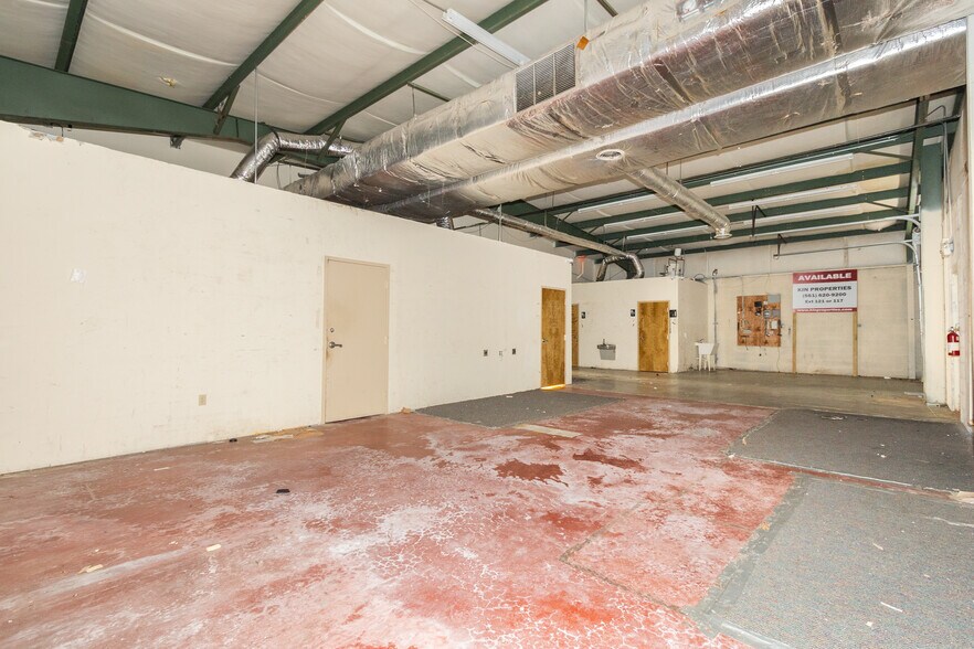 More Photos Of 1592 Sandifer Blvd, Seneca Freestanding For Lease