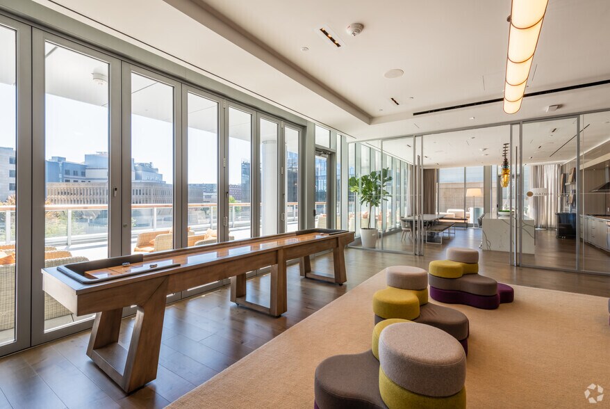 More Photos Of 165 Main St, Cambridge Apartments For Lease