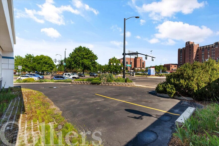 More Photos Of 50 Broadway Ave, Boise Medical For Sale