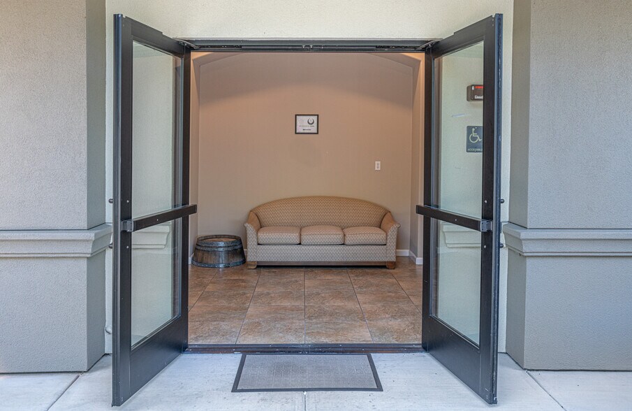 More Photos Of 4863 Old Redwood Hwy, Santa Rosa Office For Sale