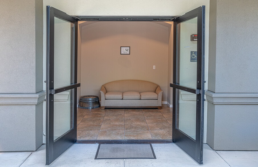 More Photos Of 4867 Old Redwood Hwy, Santa Rosa Healthcare For Sale