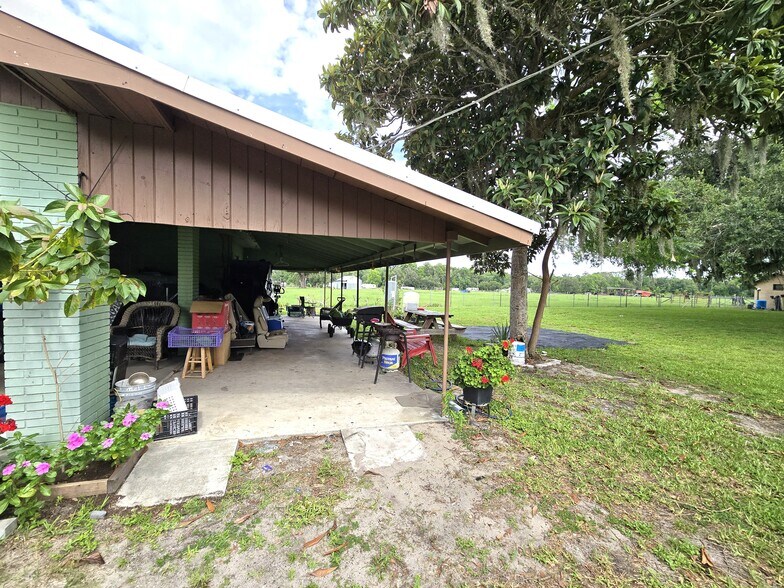 More Photos Of 912 Pearl Mary Cir, Plant City Apartments For Sale