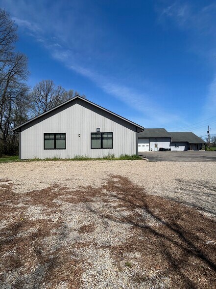 More Photos Of 1987 Coffman Rd, Newark Warehouse For Sale