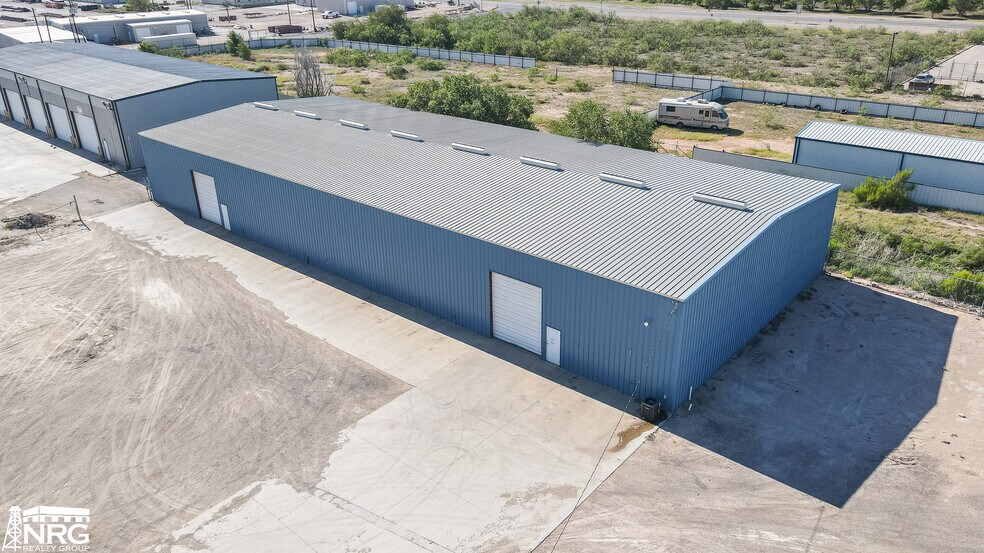 More Photos Of 1207 S County Road West, Odessa Warehouse For Lease