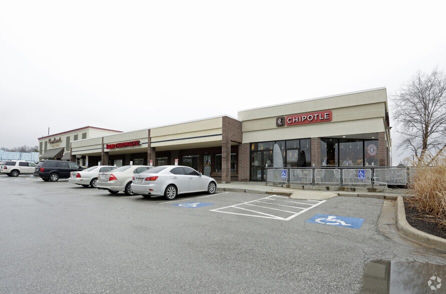 More Photos Of 6863-6879 W 91st St, Overland Park Unknown For Lease