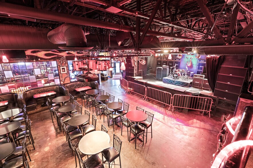 More Photos Of 6750 W Sahara Ave, Las Vegas Bar For Sale