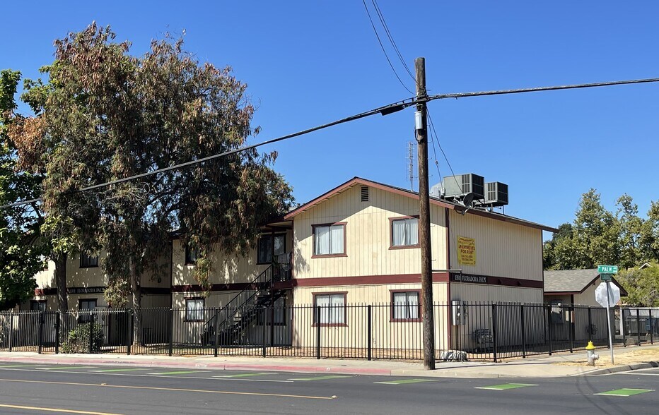 More Photos Of 1391 N Palm Ave, Fresno Apartments For Sale