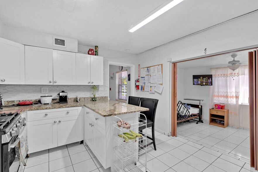 More Photos Of 73 E 47th St, Hialeah Assisted Living For Sale