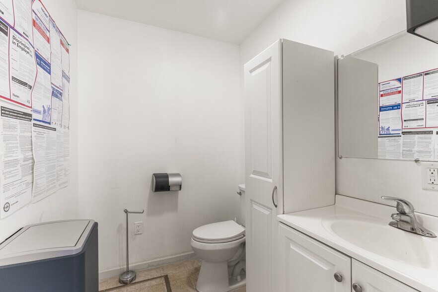 More Photos Of 2417 Bridge Ave, Point Pleasant Office For Sale