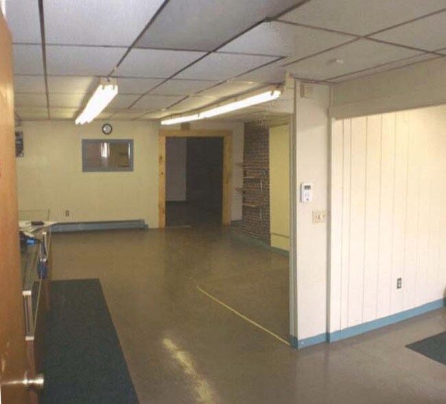 More Photos Of 160-168 Amory St, Manchester Storefront Retail Residential For Sale
