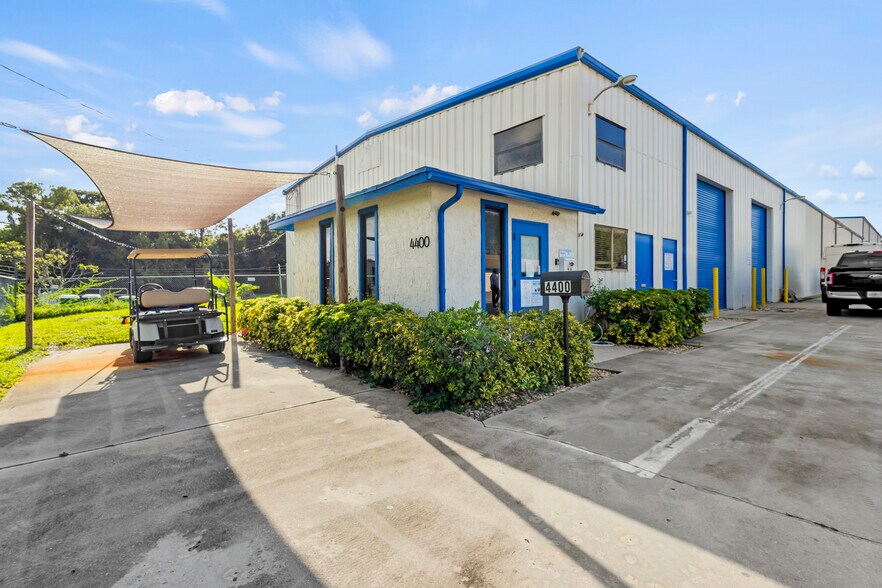 More Photos Of 4400 Metzger Rd, Fort Pierce Service For Lease