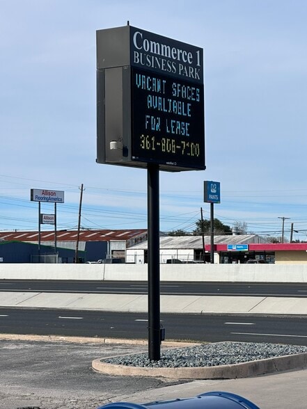 More Photos Of 4455 South Padre Island Dr, Corpus Christi Office For Lease