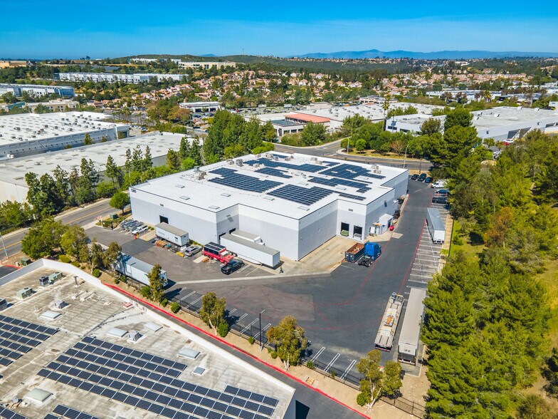 More Photos Of 1385 Park Center Dr, Vista Industrial For Sale