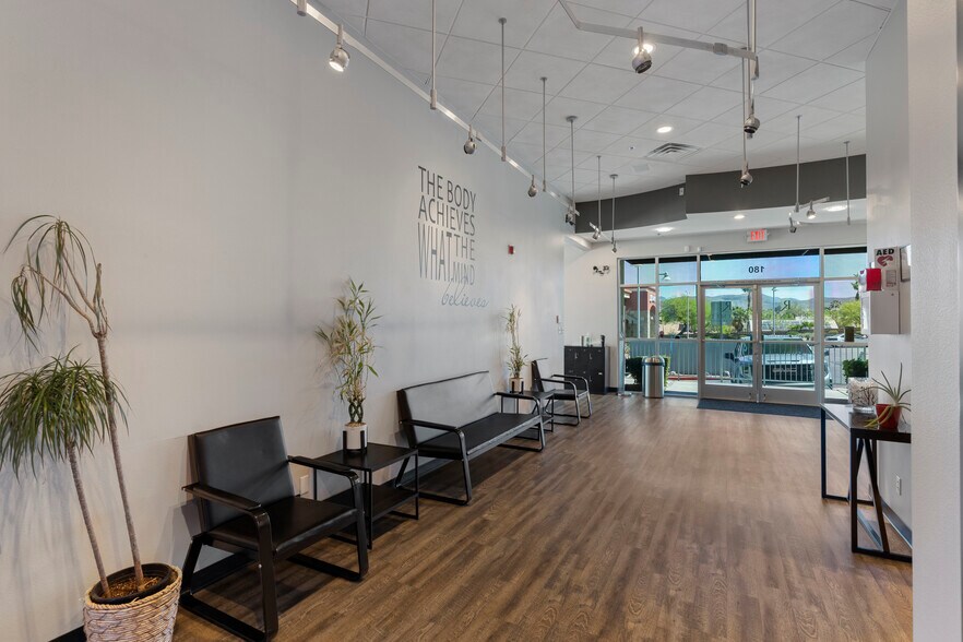 More Photos Of 11251 S Eastern Ave, Henderson Storefront For Lease