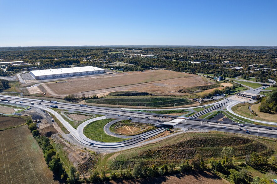 More Photos Of 1130 N Pottstown Pike, Exton Distribution For Lease