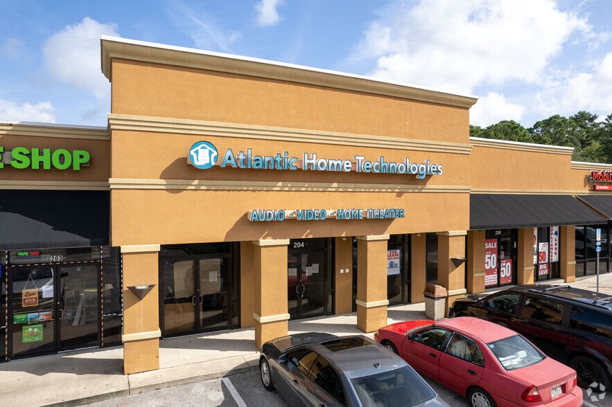 More Photos Of 5285 Shad Rd, Jacksonville Unknown For Lease