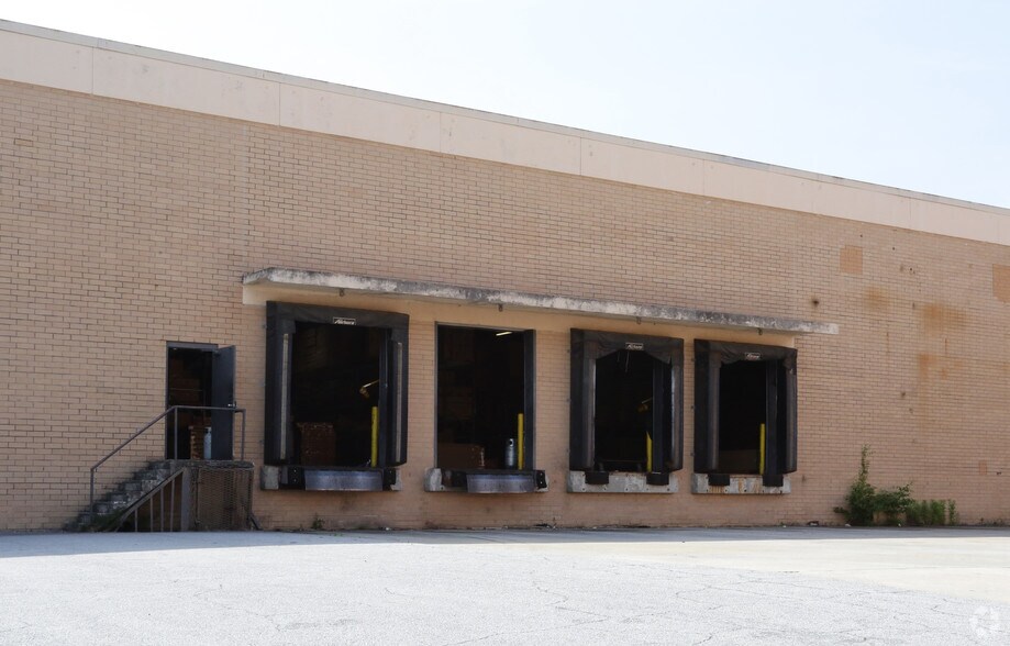 More Photos Of 6000 Boat Rock Blvd SW, Atlanta Warehouse For Lease