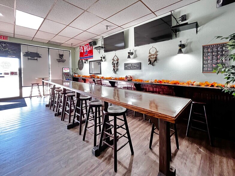 More Photos Of 32 N Dupont Hwy, Selbyville Unknown For Lease