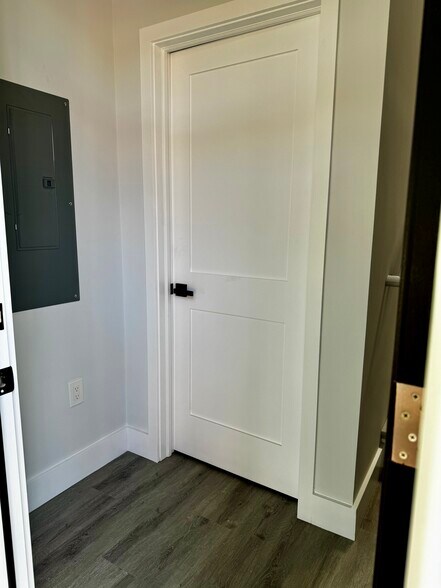 More Photos Of 1235 Pennsylvania Ave SE, Washington Storefront Retail Office For Sale