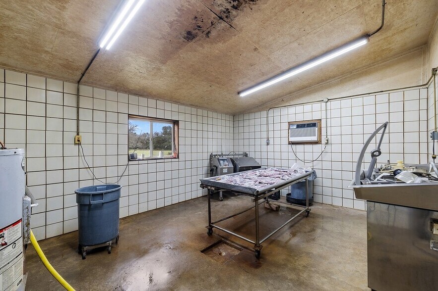 More Photos Of 4053 U.S. Hwy 90 hwy, Columbus Land For Sale