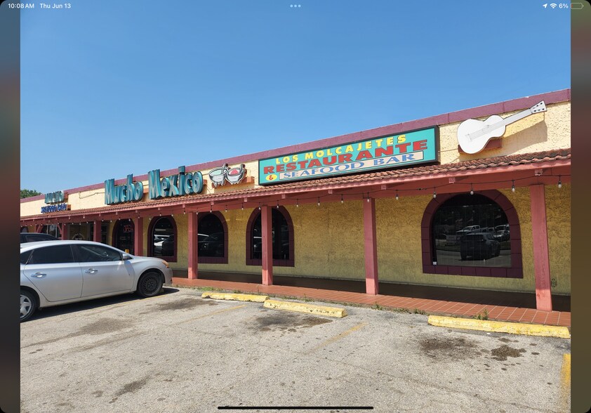 Primary Photo Of 1310-1312 N Wayside Dr, Houston General Retail For Lease