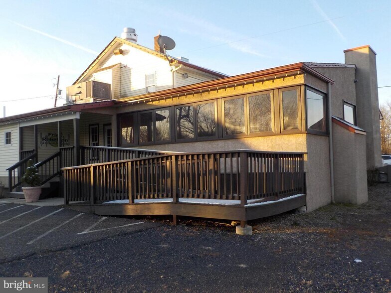 More Photos Of 1441 S West End Blvd, Quakertown Restaurant For Sale