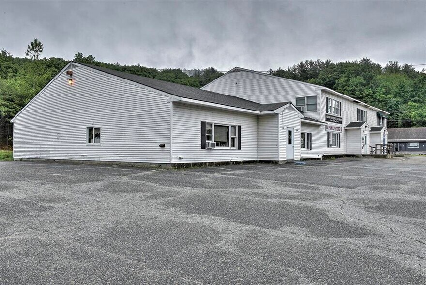 More Photos Of 132 Monadnock Hwy, Keene Storefront For Sale
