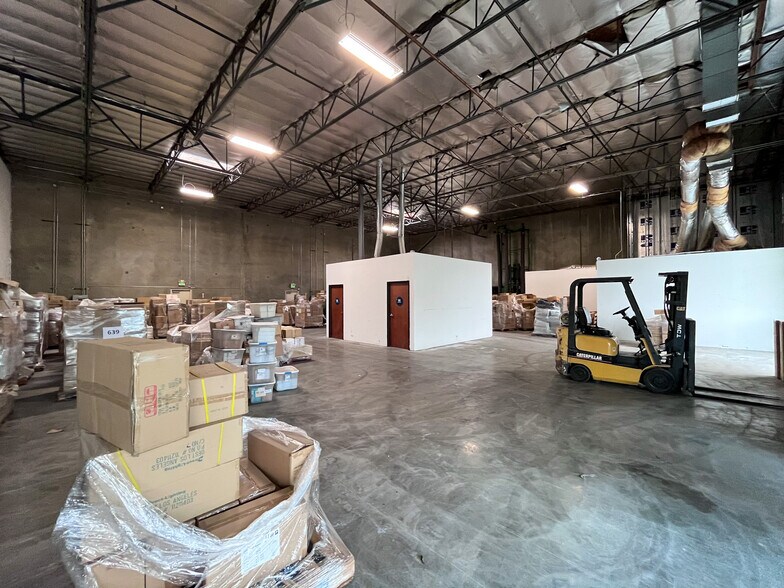 More Photos Of 9346 Galena St, Jurupa Valley Flex For Sale