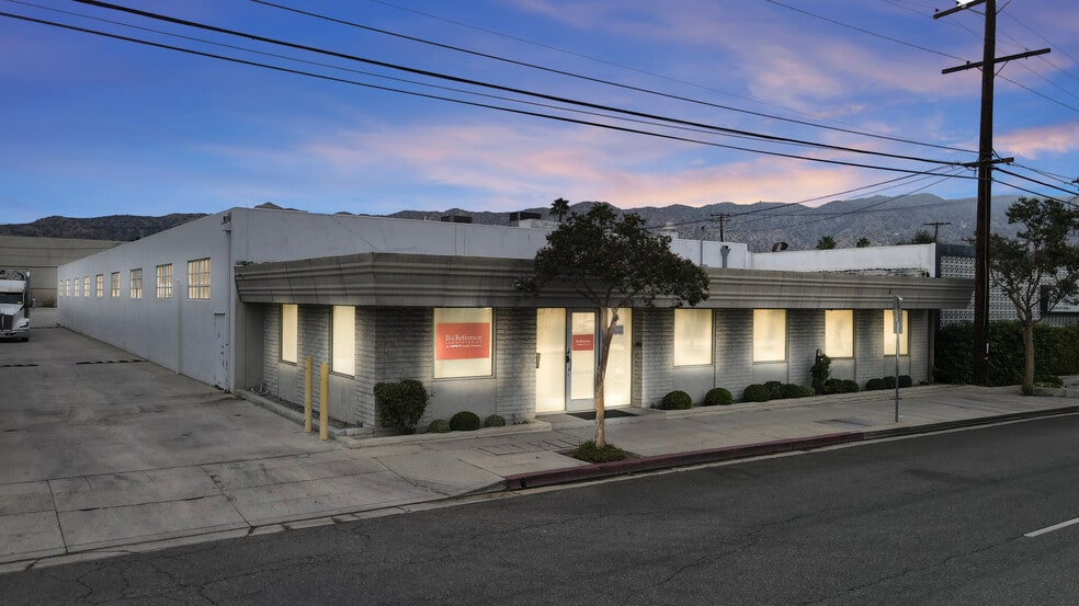 More Photos Of 3401 Winona Ave, Burbank Warehouse For Sale
