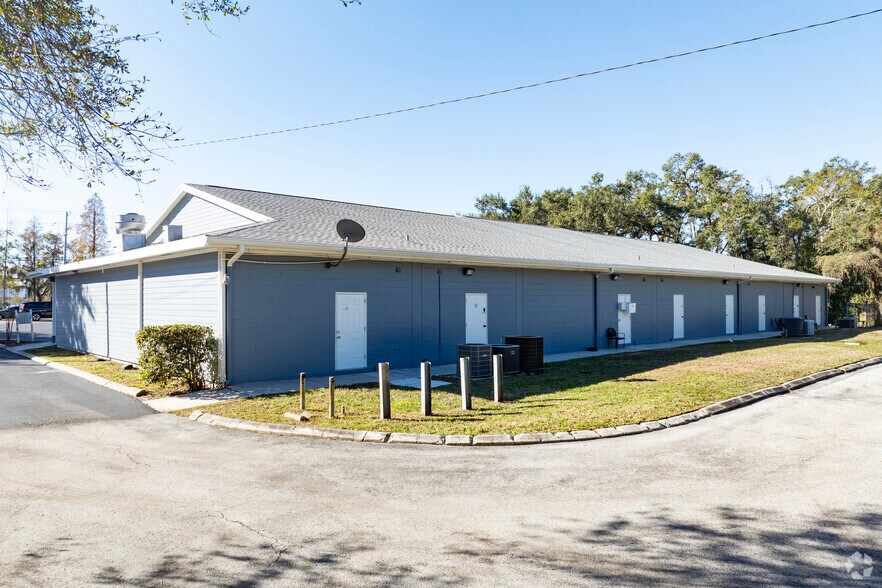 More Photos Of 114-118 E Bloomingdale Ave, Brandon Storefront Retail Office For Lease