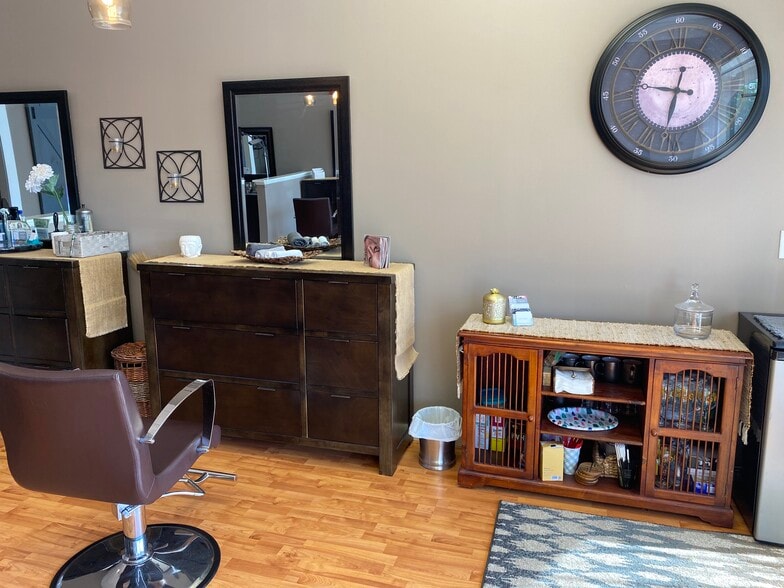 More Photos Of 5701-5781 N Federal Hwy, Boca Raton Storefront Retail Office For Lease