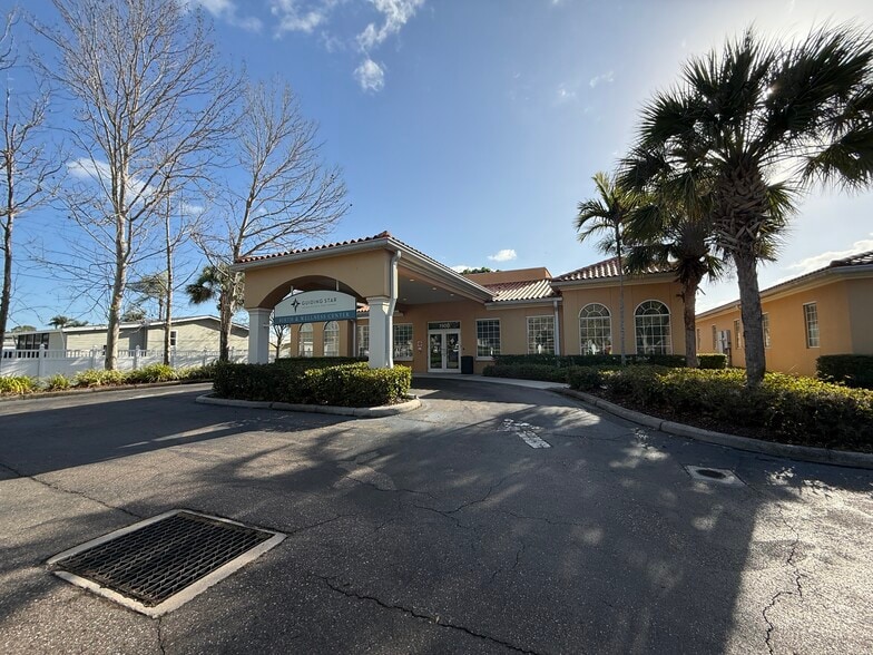 More Photos Of 1900 E Bay Dr, Largo Medical For Sale