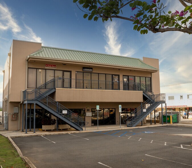 More Photos Of 98-104 Kanuku St, Aiea Storefront Retail Office For Lease