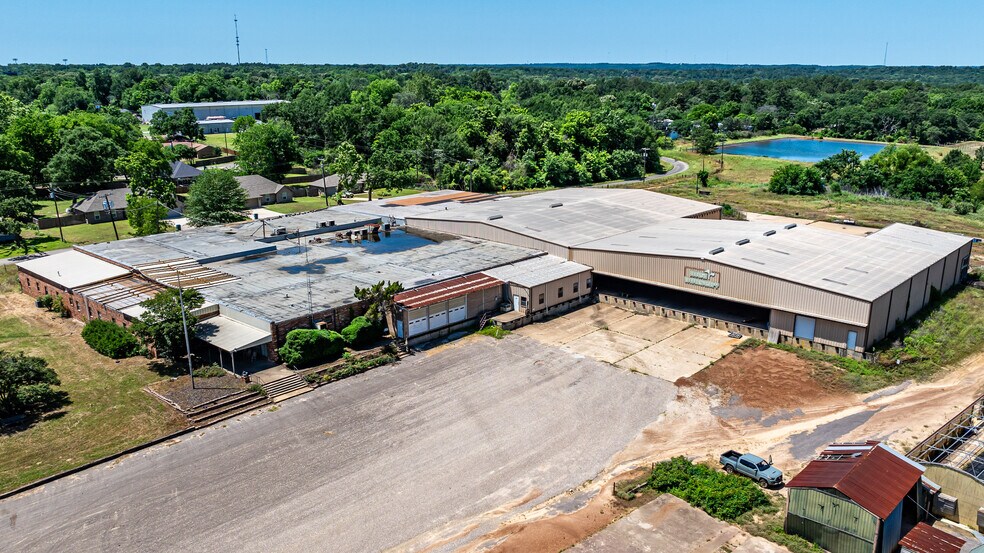 More Photos Of 17905 US Highway 69 N, Lindale Refrigeration Cold Storage For Sale