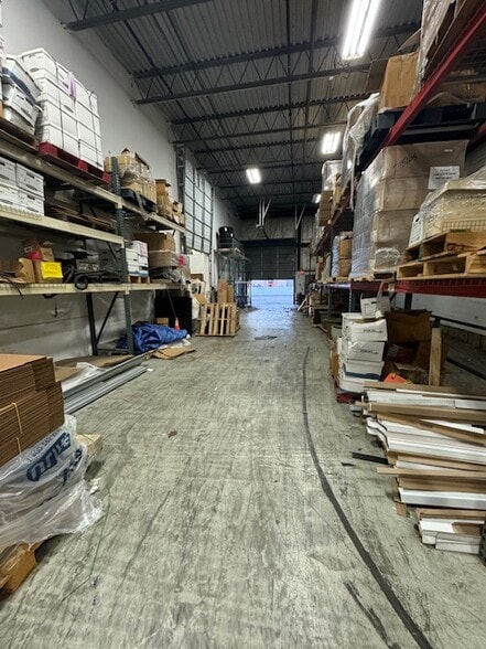 More Photos Of 1950 Austin Dr, Troy Warehouse For Sale