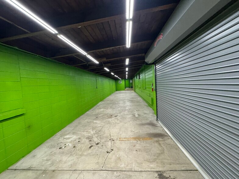 More Photos Of 850 Beatty St, Medford Office For Lease