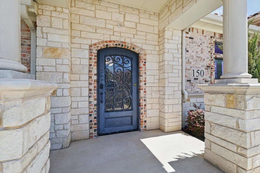 More Photos Of 3848 N Tarrant Pky, Fort Worth Medical For Sale