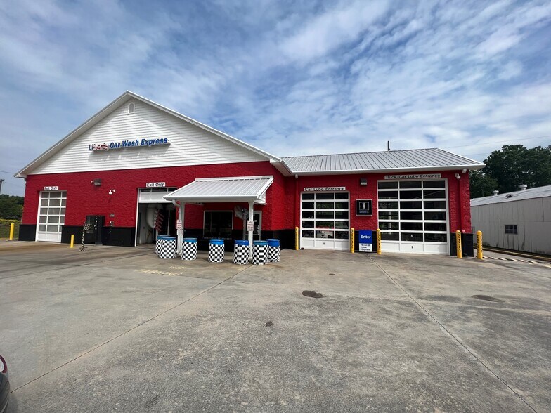More Photos Of 358 W Louise St, Clarkesville Auto Repair For Sale