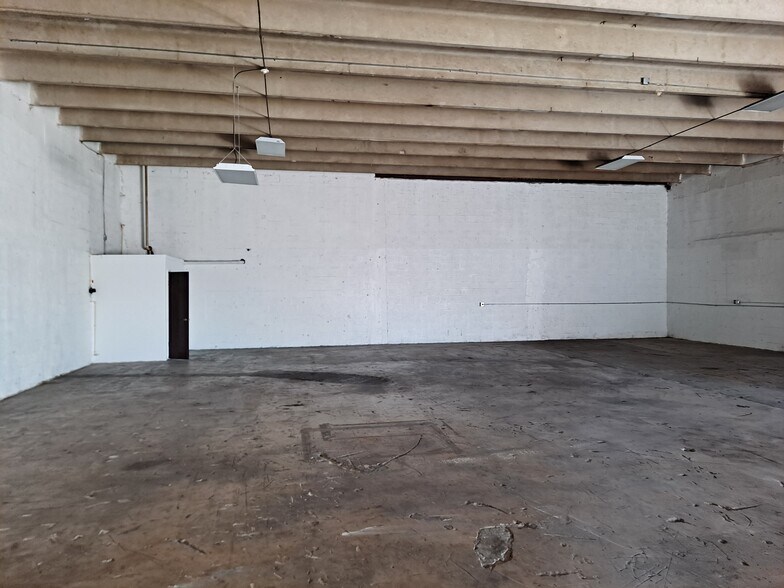 More Photos Of 6900-6930 NW 46th St, Miami Warehouse For Lease