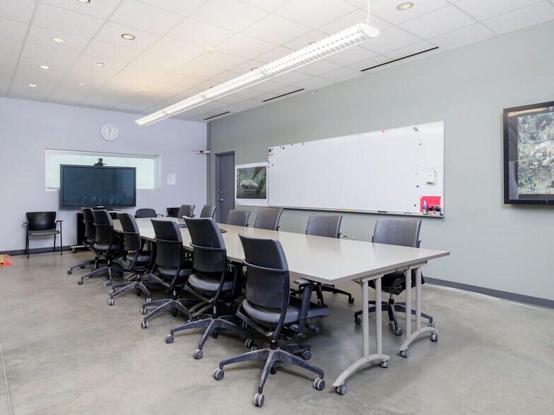 More Photos Of 7207 W FM 696, Elgin Industrial For Sale