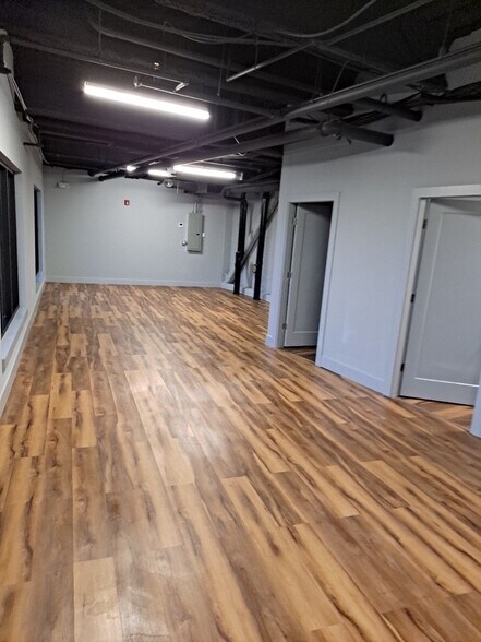 More Photos Of 233 Hancock St, Dorchester Apartments For Lease