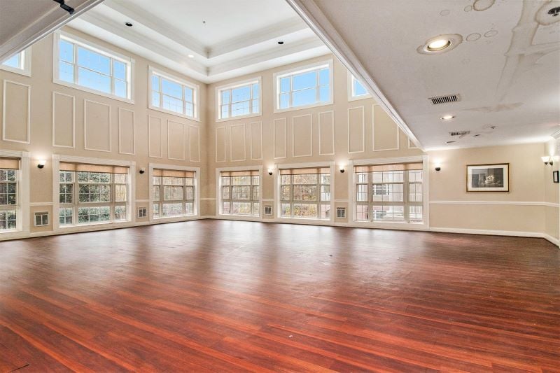 More Photos Of 5690 State Bridge Rd, Johns Creek Assisted Living For Sale