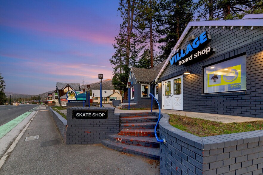 More Photos Of 3542 Lake Tahoe Blvd, South Lake Tahoe Restaurant For Sale