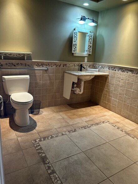 More Photos Of 4946 Main St, Onekama General Retail For Sale