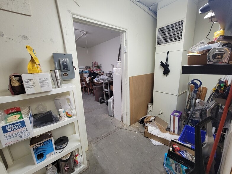 More Photos Of 117 E 3rd Ave, Mitchell Multifamily For Sale