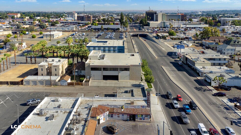 More Photos Of 1227 Chester Ave, Bakersfield Loft Creative Space For Sale