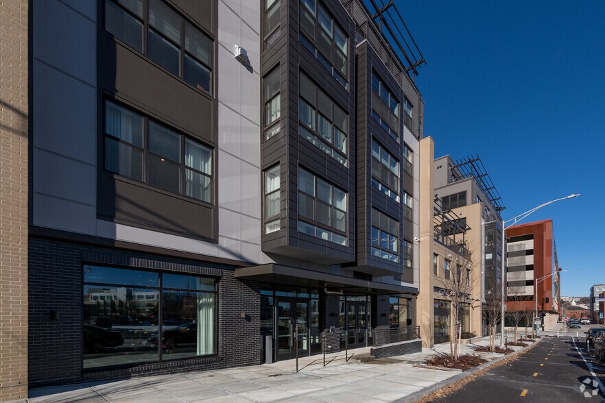 More Photos Of 125 Clifford St, Providence Apartments For Lease