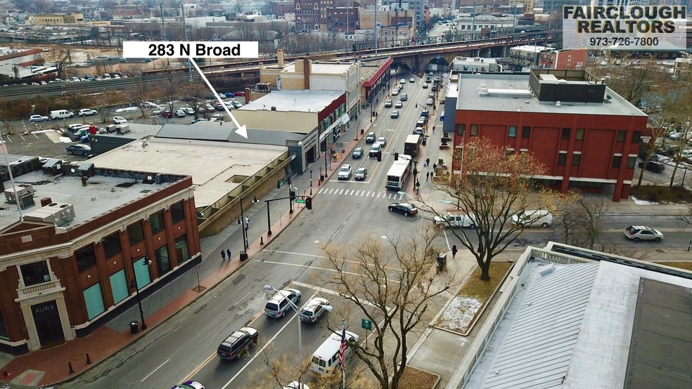 More Photos Of 283 N Broad St, Elizabeth Freestanding For Lease